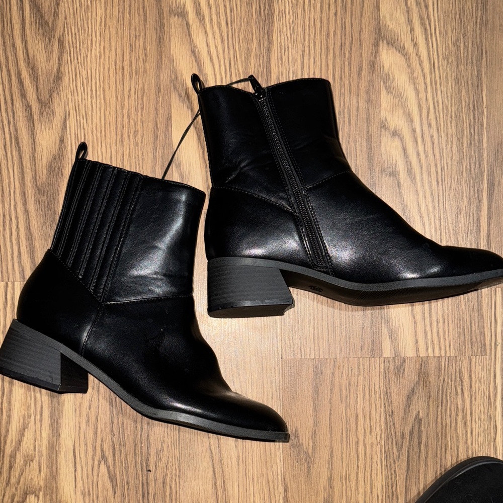 Women’s boots